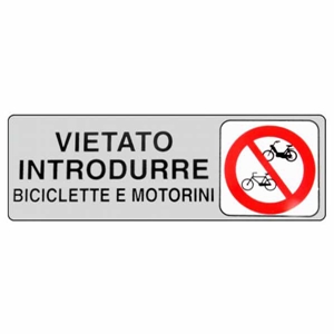 Immagine di ETICHETTA VIETATE BICI E MOTORINI